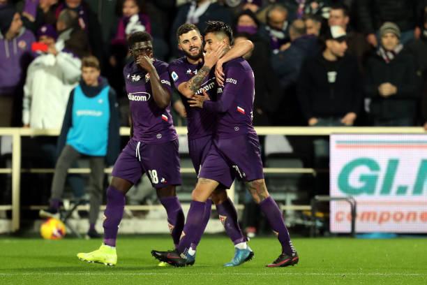  佛罗伦萨顽强逼平，紫百合展现坚韧品格